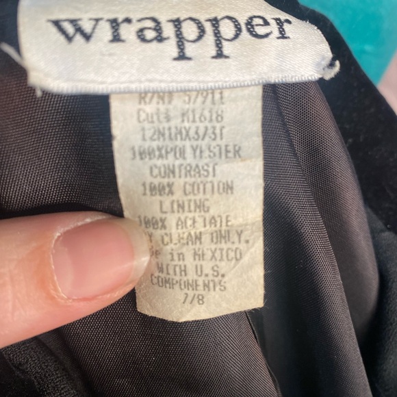 Wrapper: vintage 80s blazer top/mini dress - Picture 5 of 5